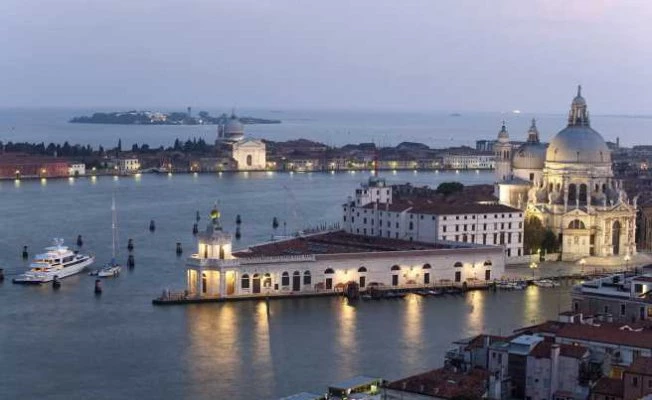 Venedik’teki Pinault Koleksiyonu’nun tarihine kısa bir bakış